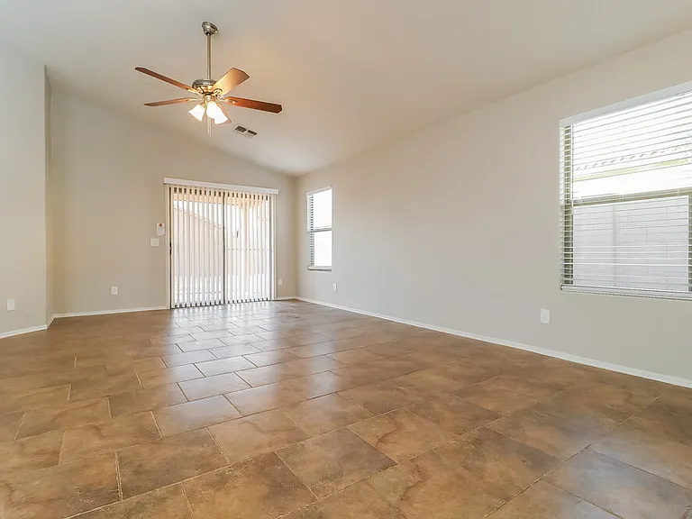 12571 W Fairmount Ave — Photo 4