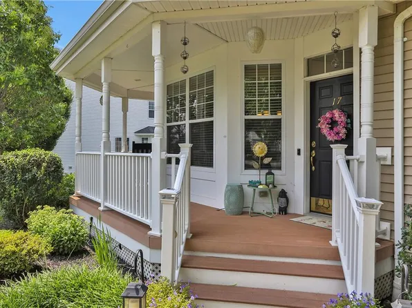 17 Poplar Street, Hopewell Junction, NY 12533