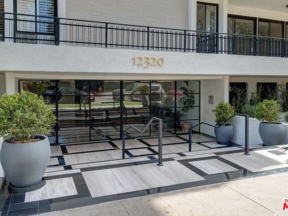4th image of 12320 Montana Ave APT 305