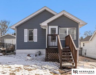 6765 Pratt St, Omaha, NE, 68104