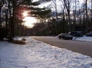 11 Stonewall Ter, Atkinson, NH 03811
