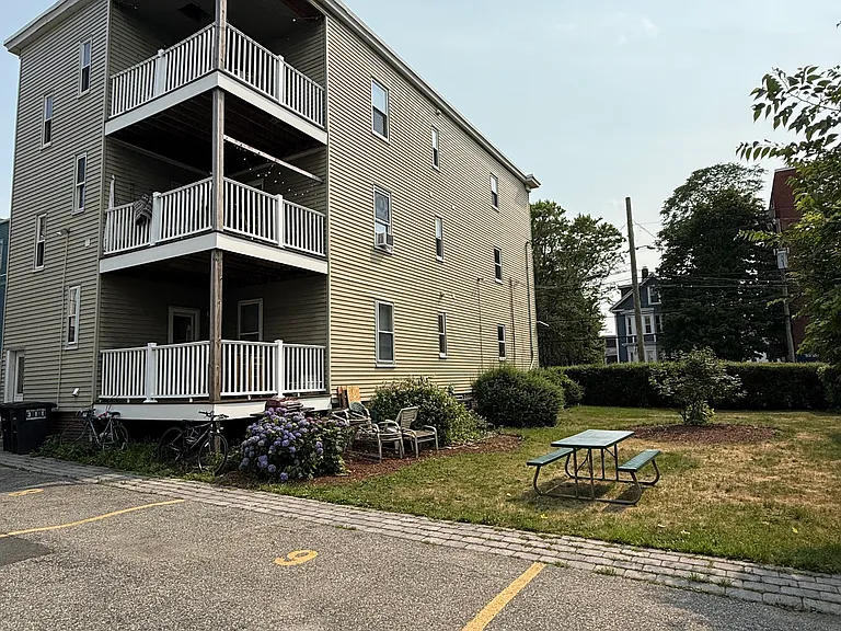 79 Beacon St #3 — Photo 1