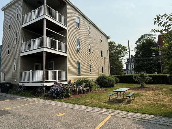 79 Beacon St #3, Somerville, MA 02143