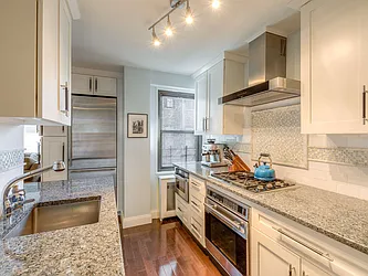 Sold by Nest Seekers International