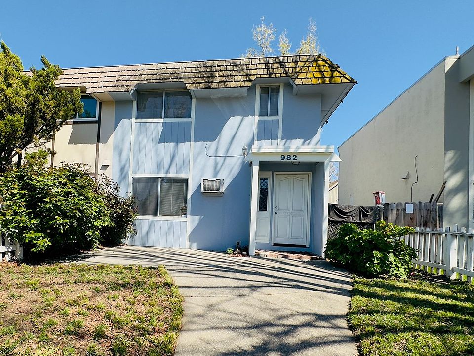 982 Sequoia Blvd, Tracy, CA 95376 Zillow