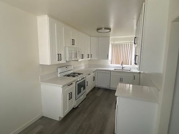 2nd image of 18375-1 Collins St #125