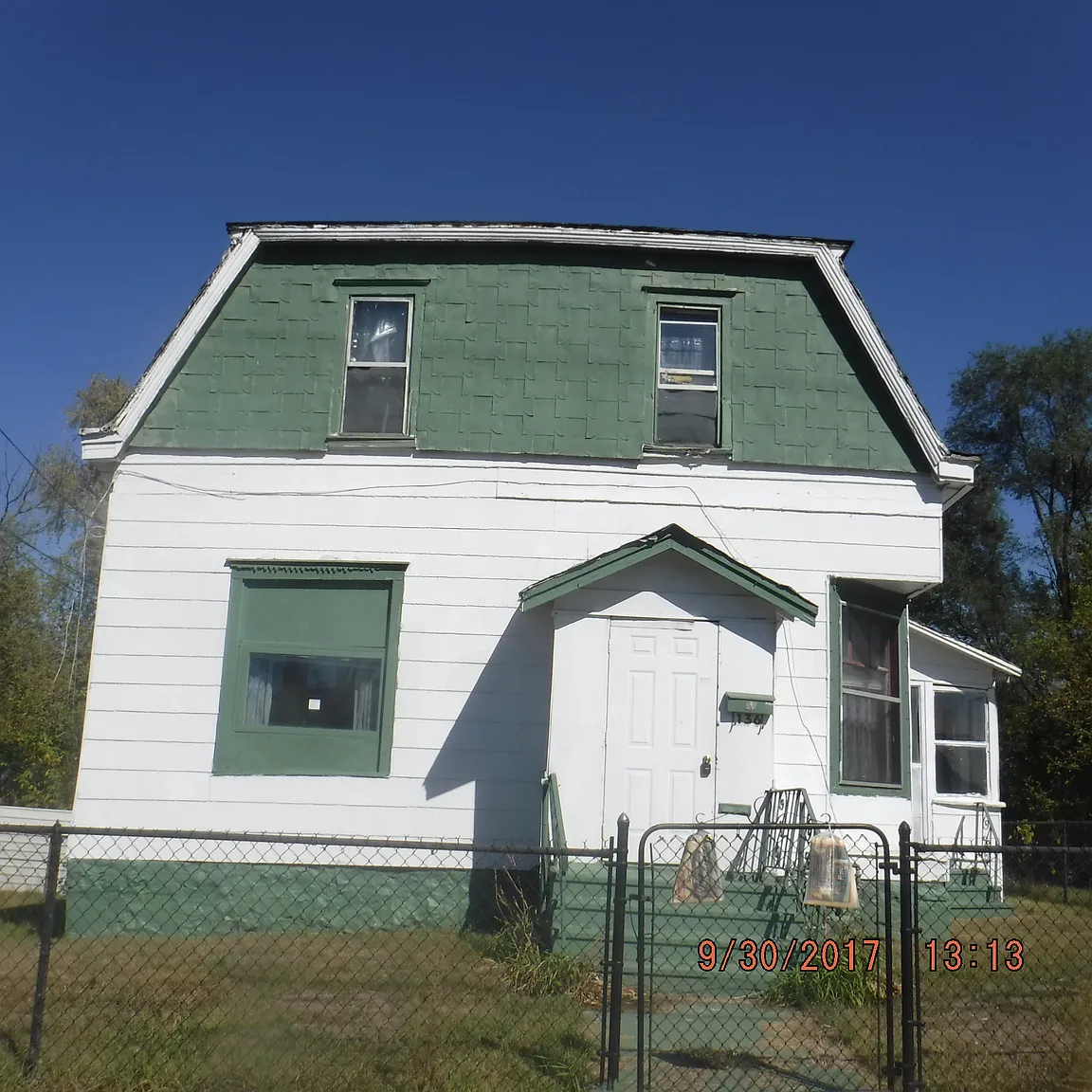 136 Lafayette St photo 1