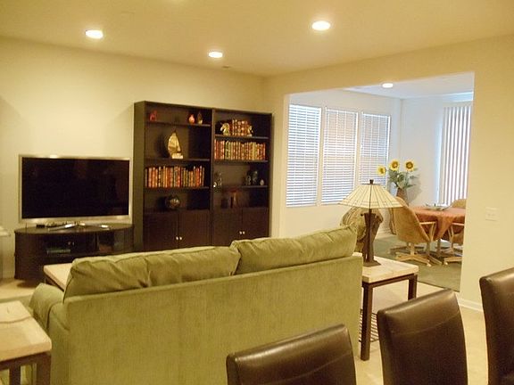 4th image of 2860 Stoney Creek Dr