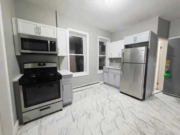 67 Martin Luther King Dr Unit 2F, Jersey City, NJ 07305