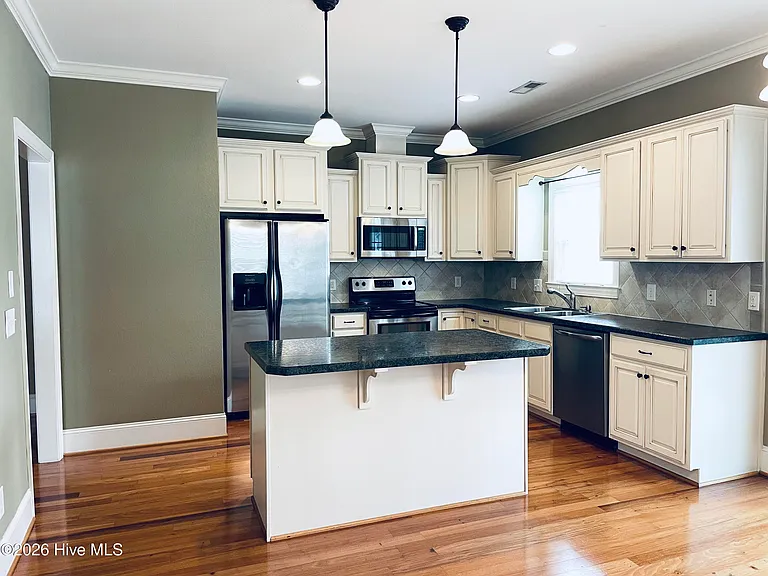 2208 Tulls Cove Rd — Photo 6