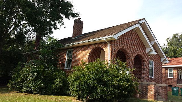 1st image of 500 Chace Ave