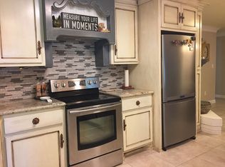 1025 Sharp St, Bridge City, TX 77611