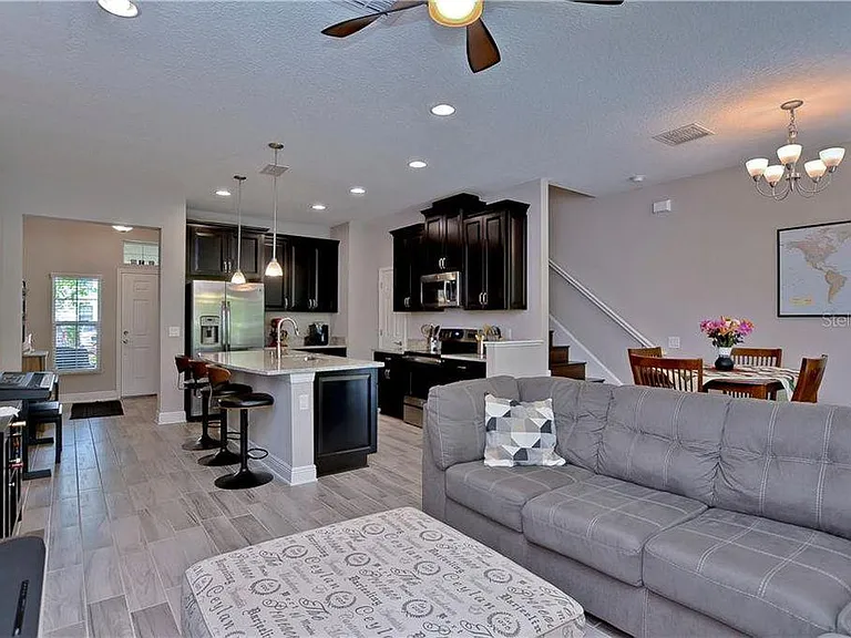 9252 Fox Sparrow Rd — Photo 32