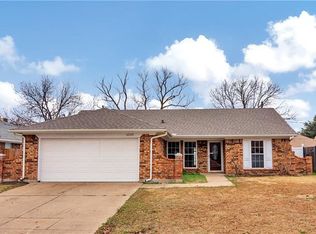 6220 Minuteman Ln, Arlington, TX 76002