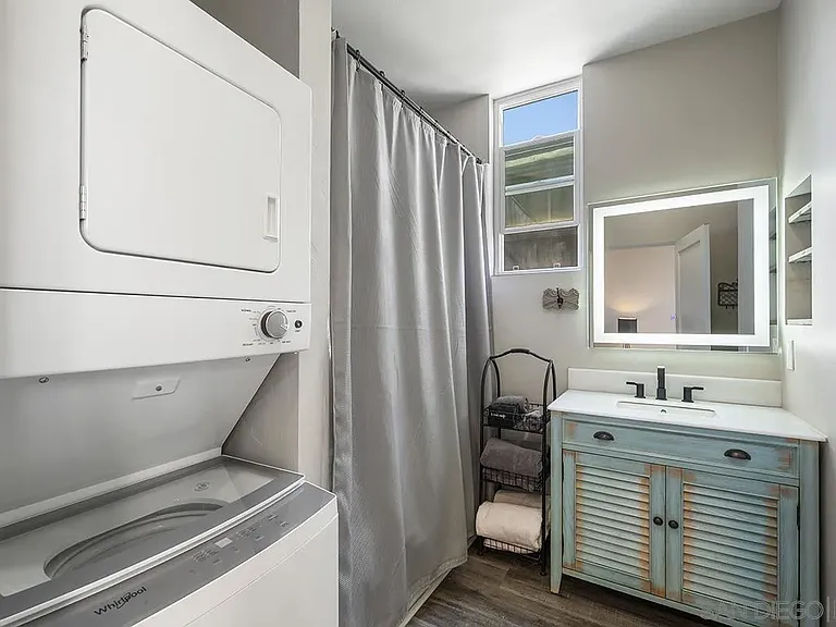 1632 Union St #4 — Photo 32