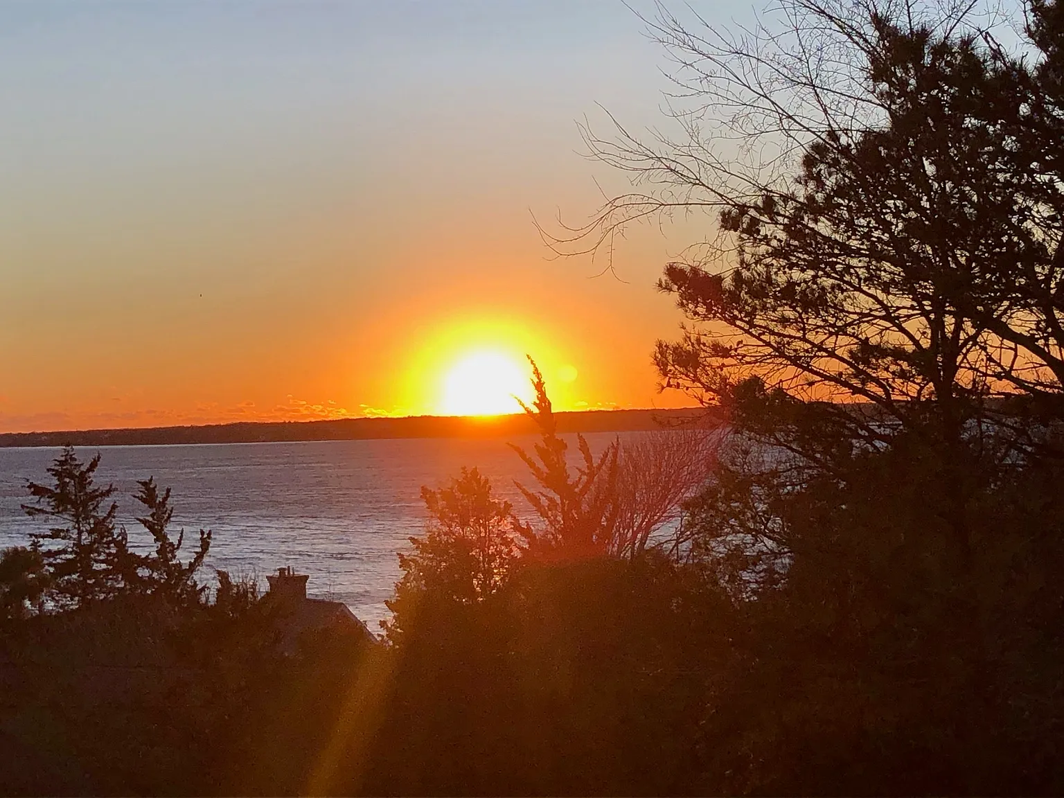 Oceanview Charm 1.5 miles from Shinnecock Hills golf course — Photo 3