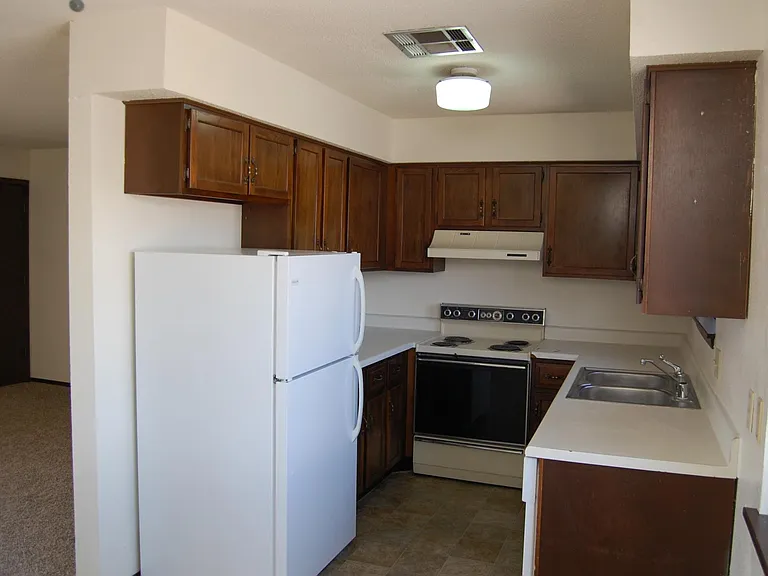 3123 Hillrise Dr #D — Photo 8