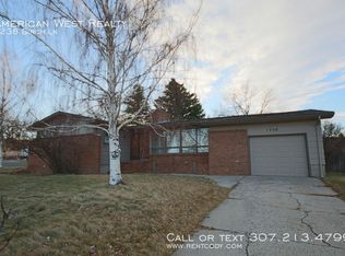 1238 Birch Ln, Cody, WY 82414