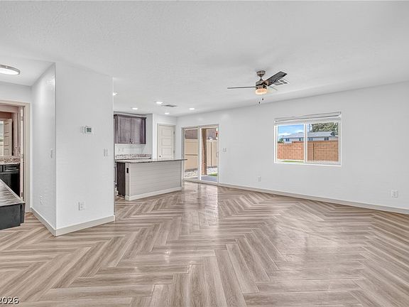 5th image of 3524 Judson Ave