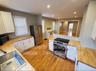 16 W 33rd St #2, Minneapolis, MN 55408