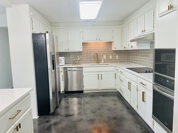 3rd image of 6666 Brookmont Ter APT 411