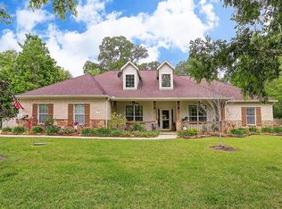 3411 Woodbine Dr, Weston Lakes, TX 77441