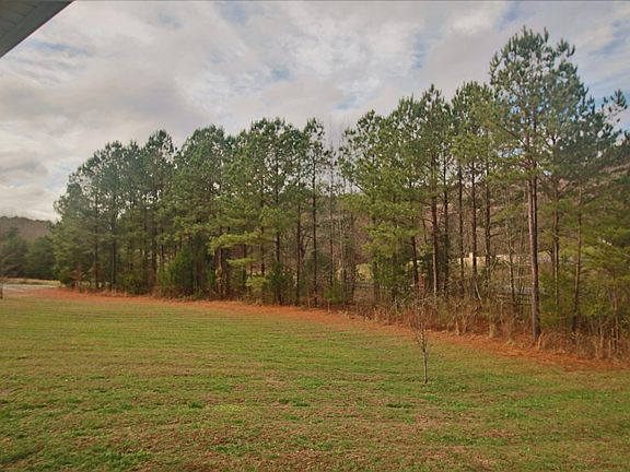 5th image of 1340 Reagan Valley Rd