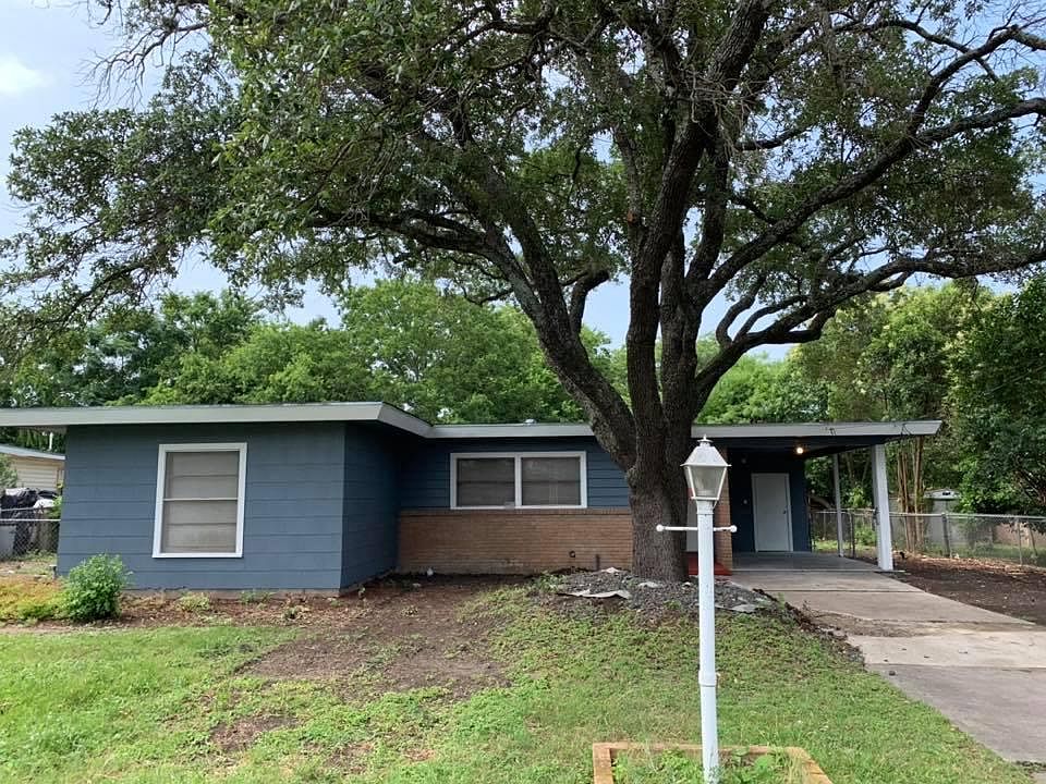 1st image of 906 San Angelo
