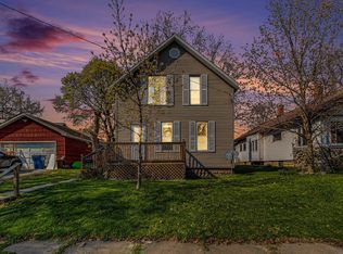 262 4th St, Manistee, MI 49660