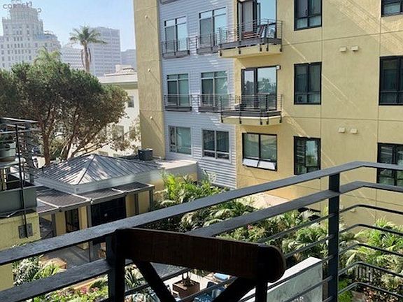 5th image of 889 Date St Unit 341