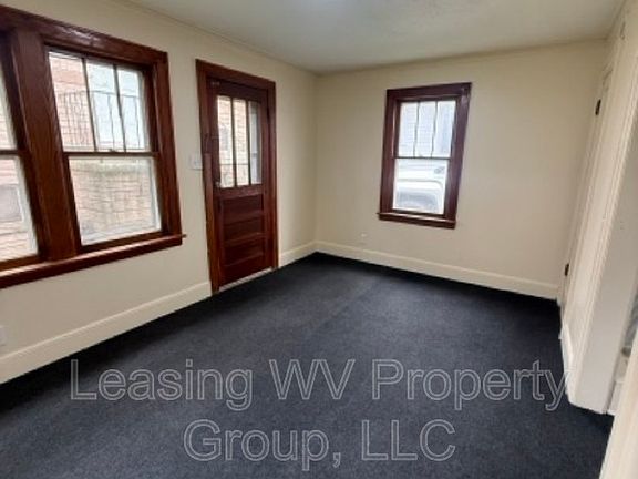 5th image of 1319 Payne Ave