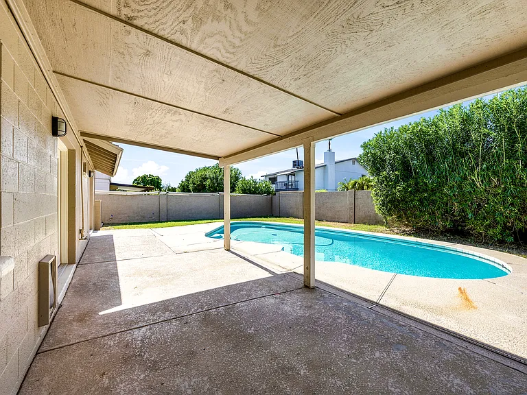 6232 W Sierra St — Photo 34