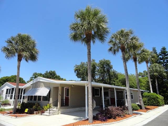 1st image of 848 Egret Ln