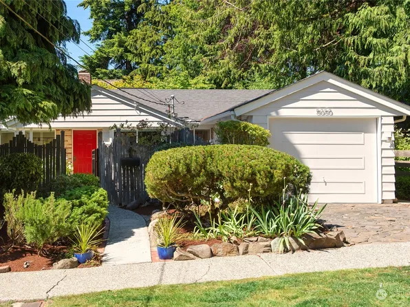 5050 SW Grayson Street, Seattle, WA 98116