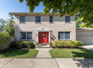 5 Belleplaine Ave, Park Ridge, IL 60068