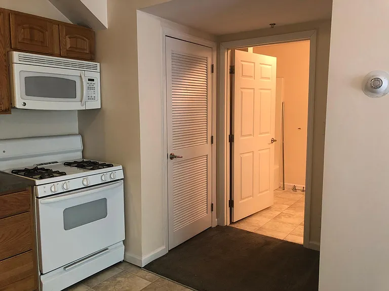 62 Nason St #8 — Photo 7