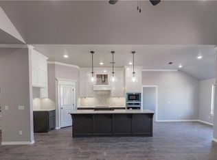 5233 Skylar Rae Rd, Edmond, OK 73034