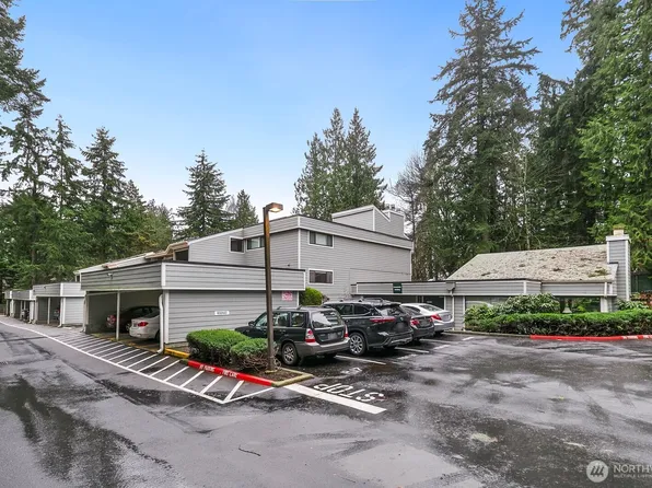13735 15th Avenue NE #A-16, Seattle, WA 98125