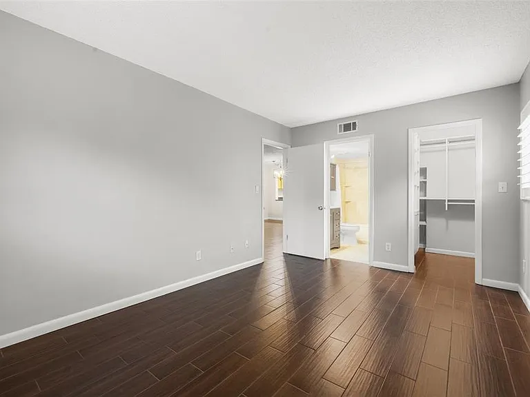 3038 Eastland Blvd #F101 — Photo 13