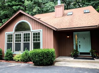 18 Glade Mallow Rd, Malta, NY 12020