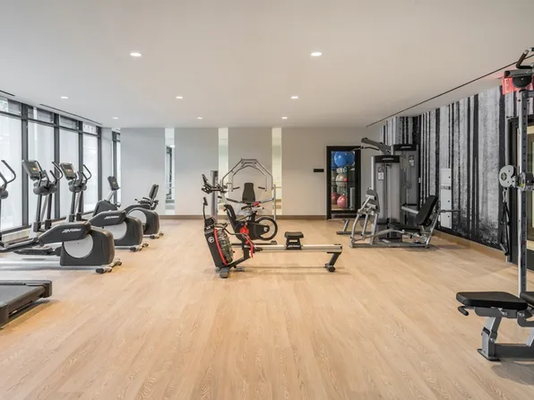 350 Clarkson Avenue image 11 of 12