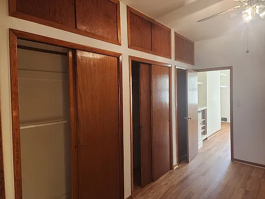 Rented by NY Metro Realty Group | media 14