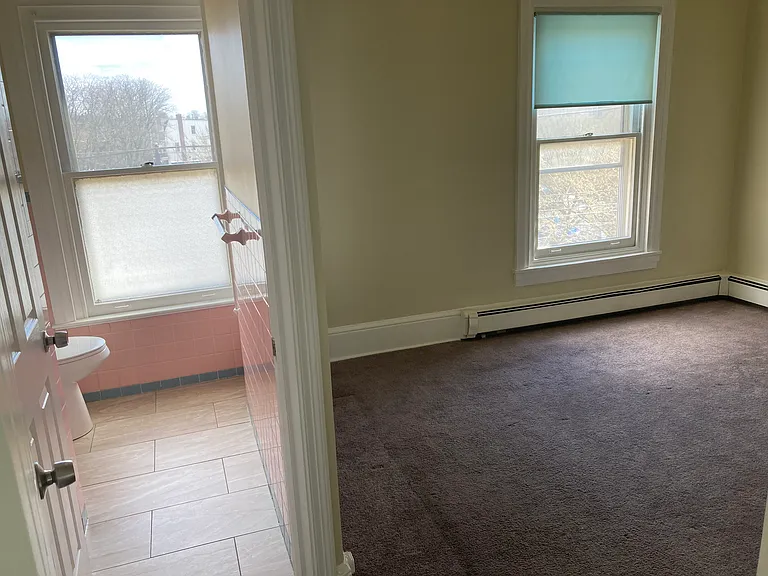 1349 Dekalb St #3 — Photo 13