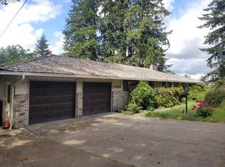 17580 SE Sunnyside Rd, Damascus, OR 97089