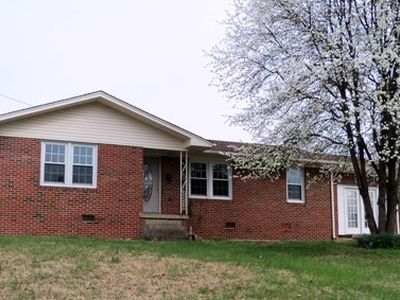 322 N 6th St, Scottsville, KY, 42164
