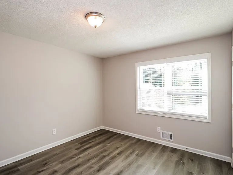 1053 Coker Cir NW — Photo 11
