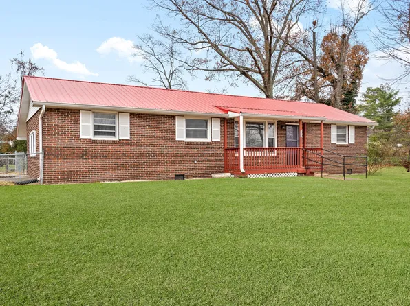 101 Charlemagne Blvd, Clarksville, TN 37042