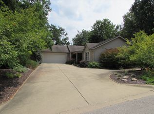 221 Saw Dust Dr, Lafayette, IN 47905