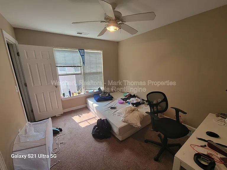 929 Morreene Rd #B26 — Photo 8