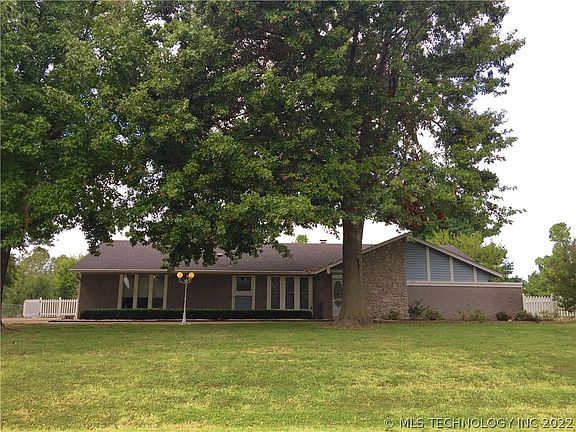2nd image of 10412 S 198th East Ave